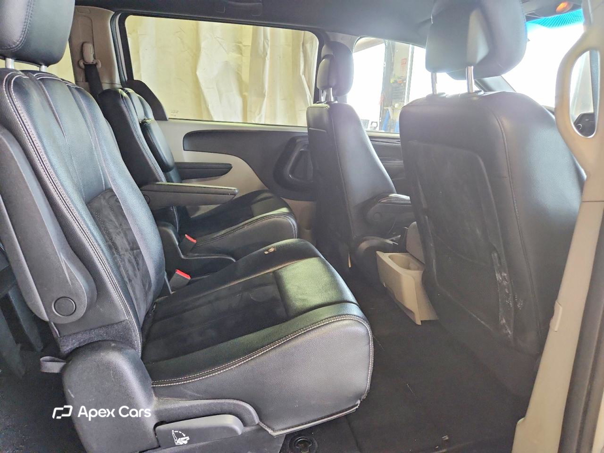 Dodge Caravan 2017