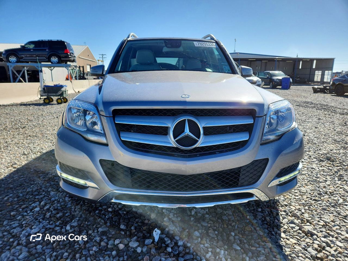 Mercedes-Benz  2015