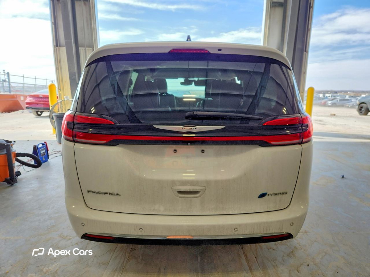 Chrysler Pacifica 2023