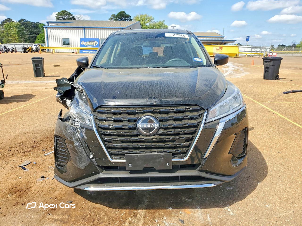 Nissan Kicks 2025