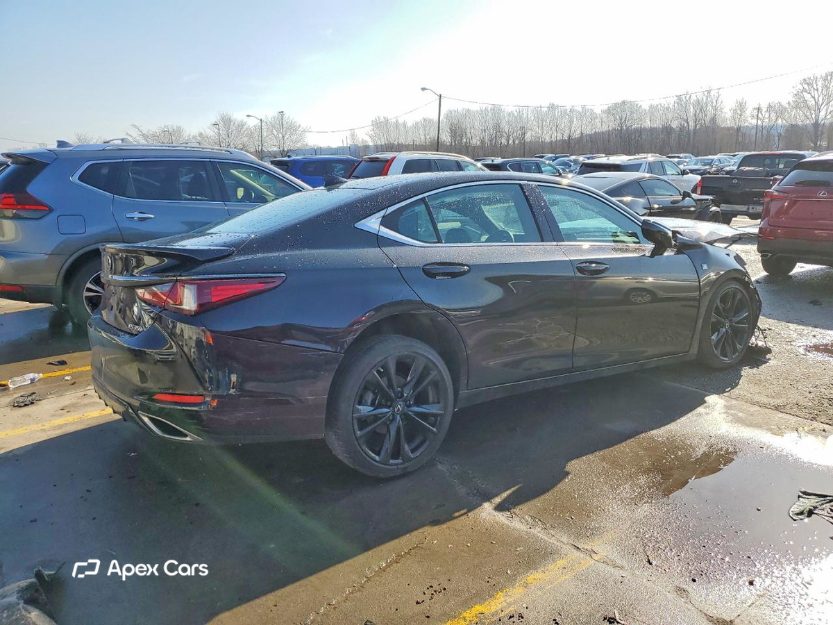 Lexus ES 2023