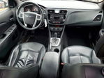 Chrysler 200 2013