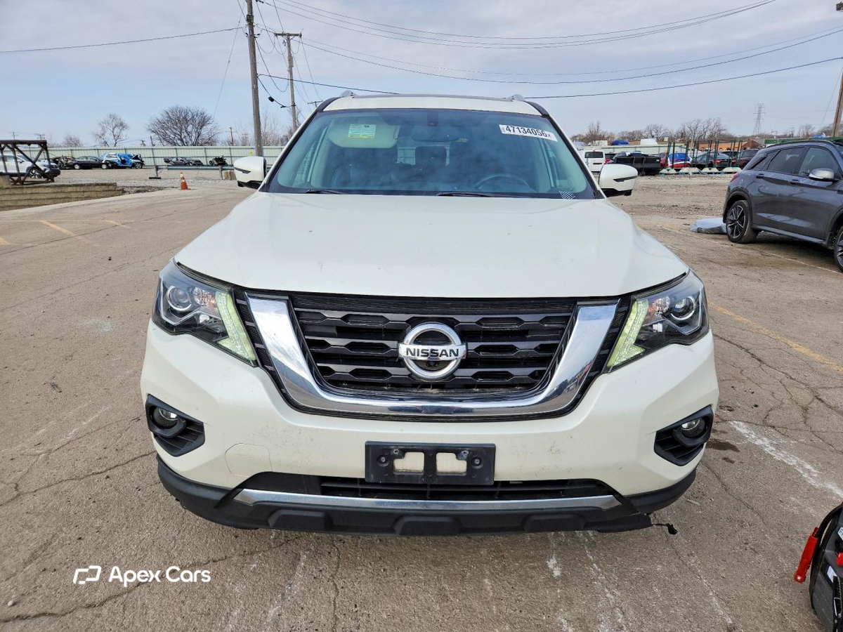 Nissan Pathfinder 2017