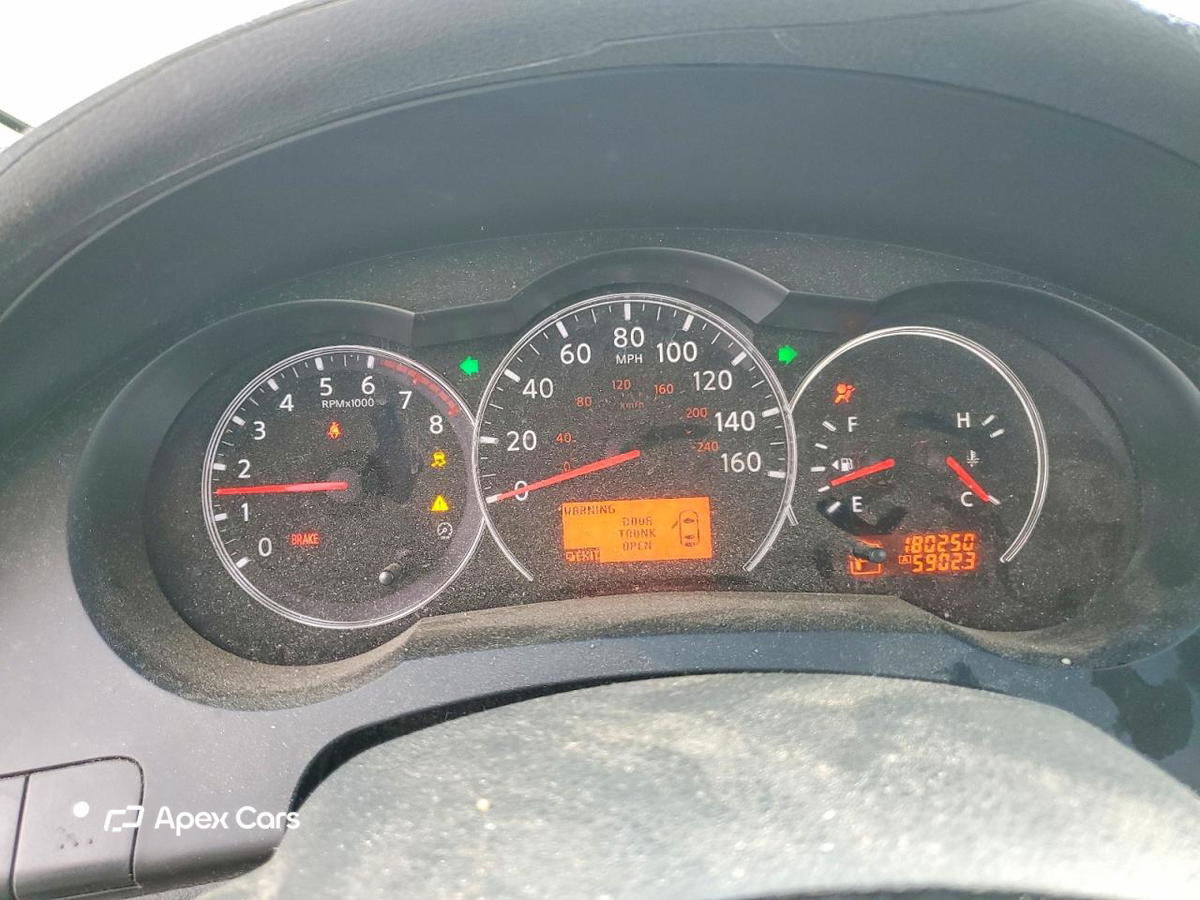 Nissan Altima 2011