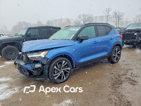 Volvo XC40 2021 - Image 1 of 15