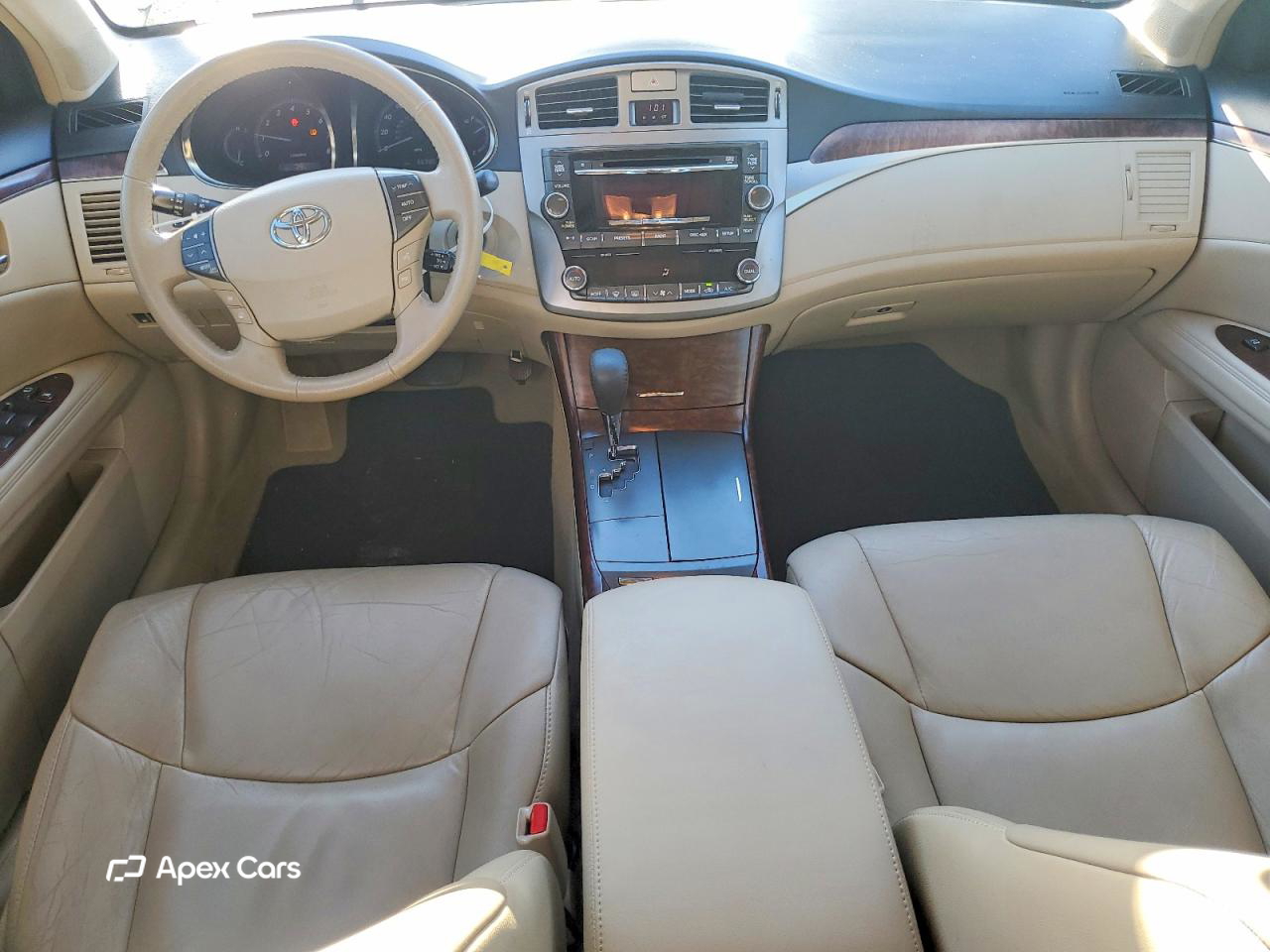 Toyota Avalon 2011