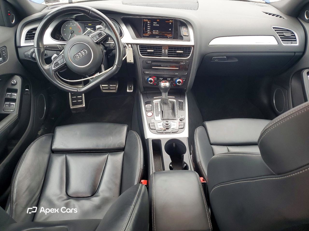 Audi RS4 2015