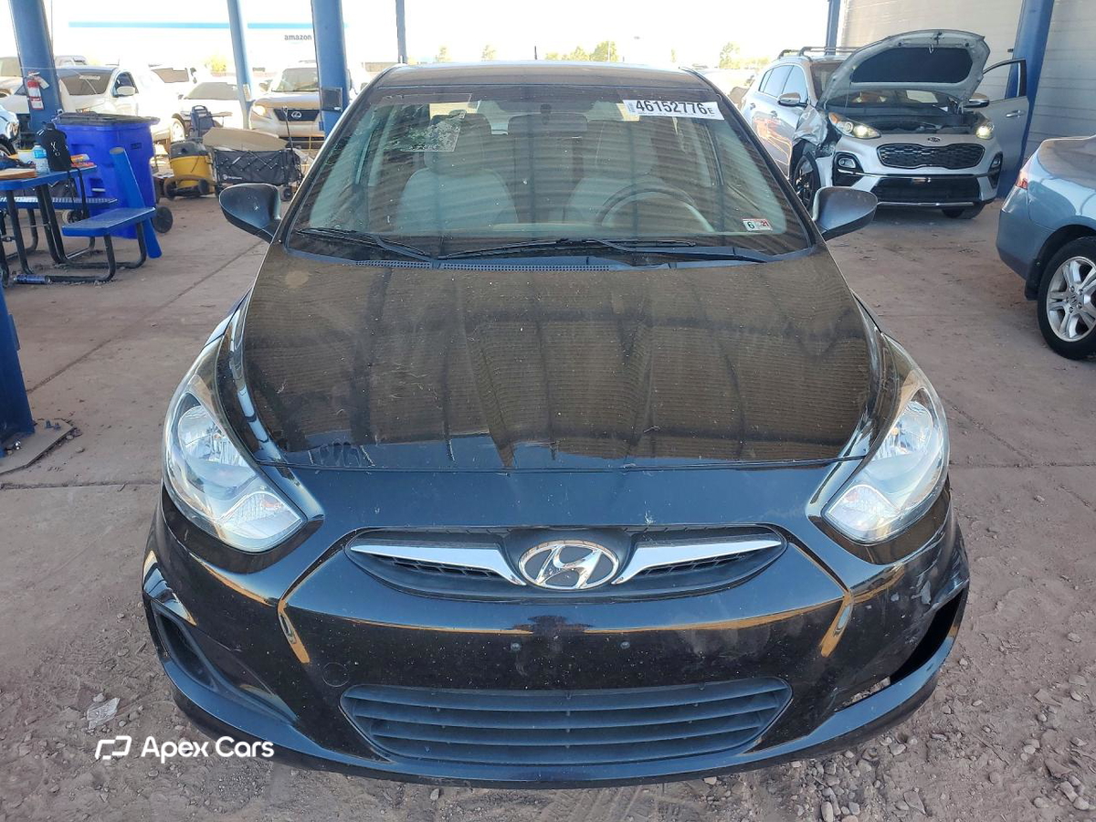 Hyundai Accent 2012