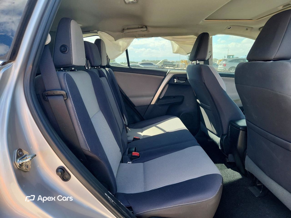 Toyota RAV 4 2014