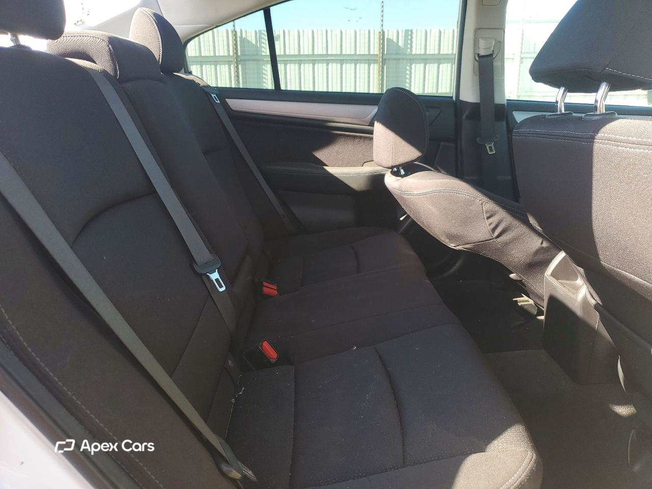 Subaru Legacy 2017