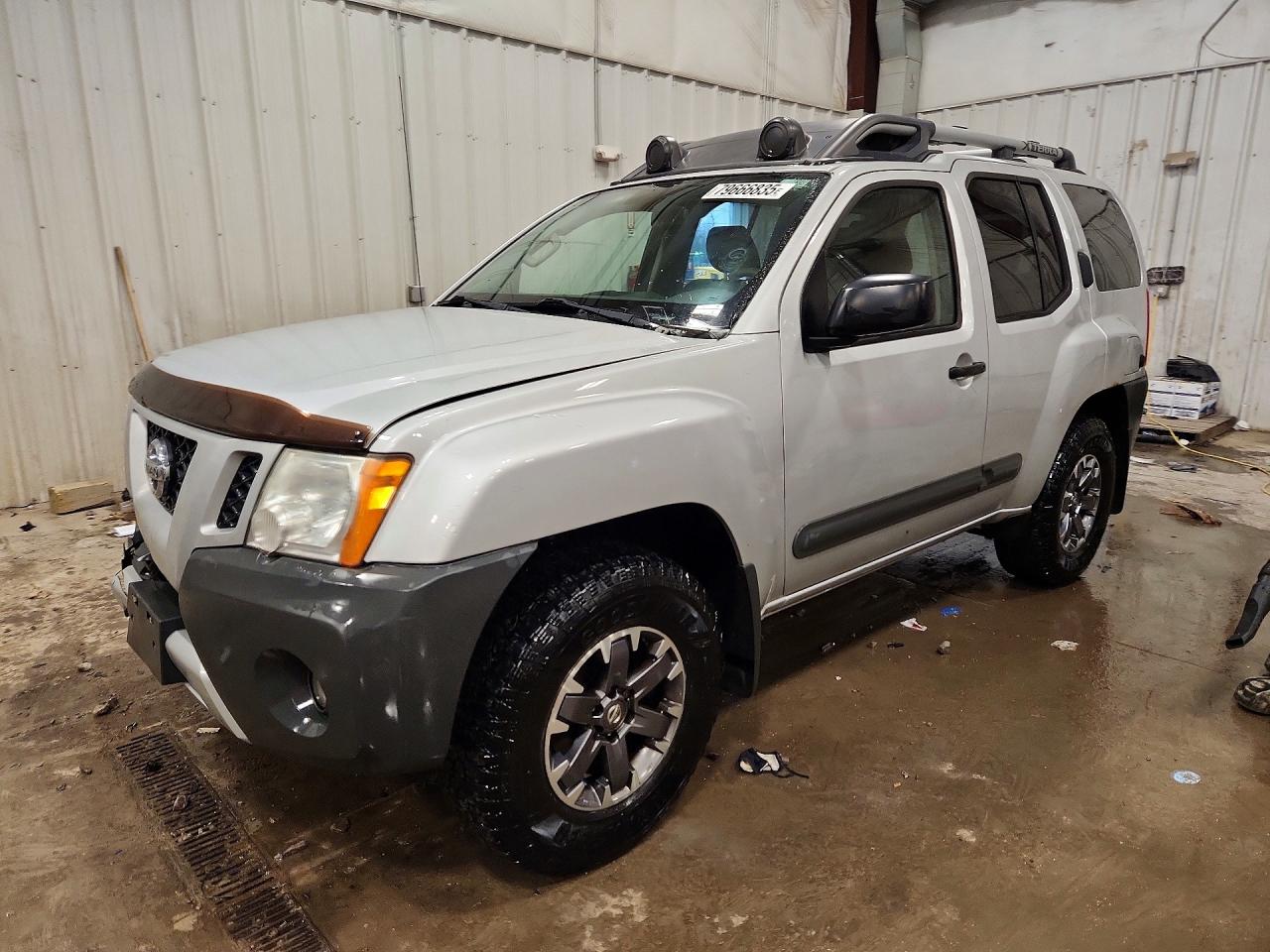 2014 Nissan XTerra - Zdjęcie 1 z 13