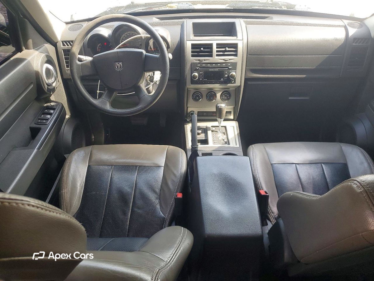 Dodge Nitro 2011