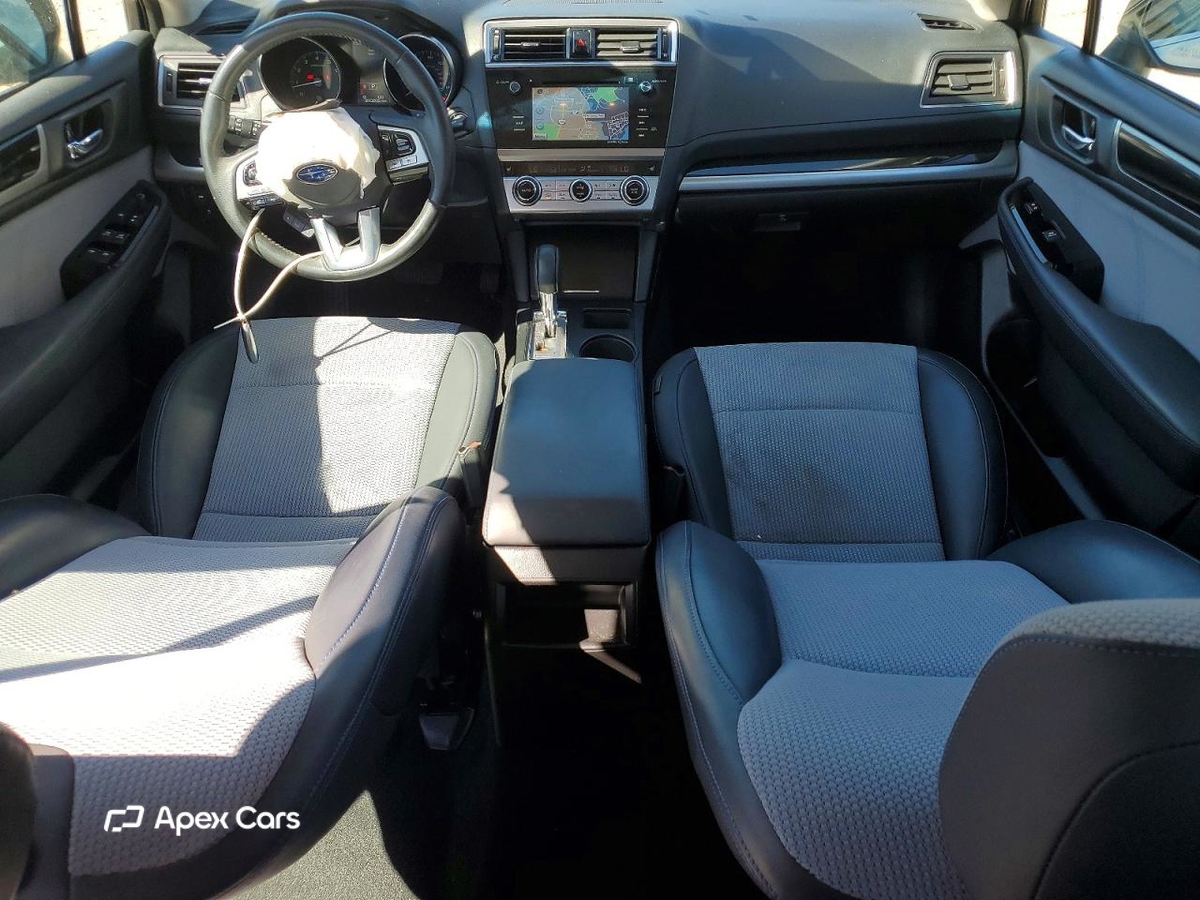 Subaru Legacy 2017