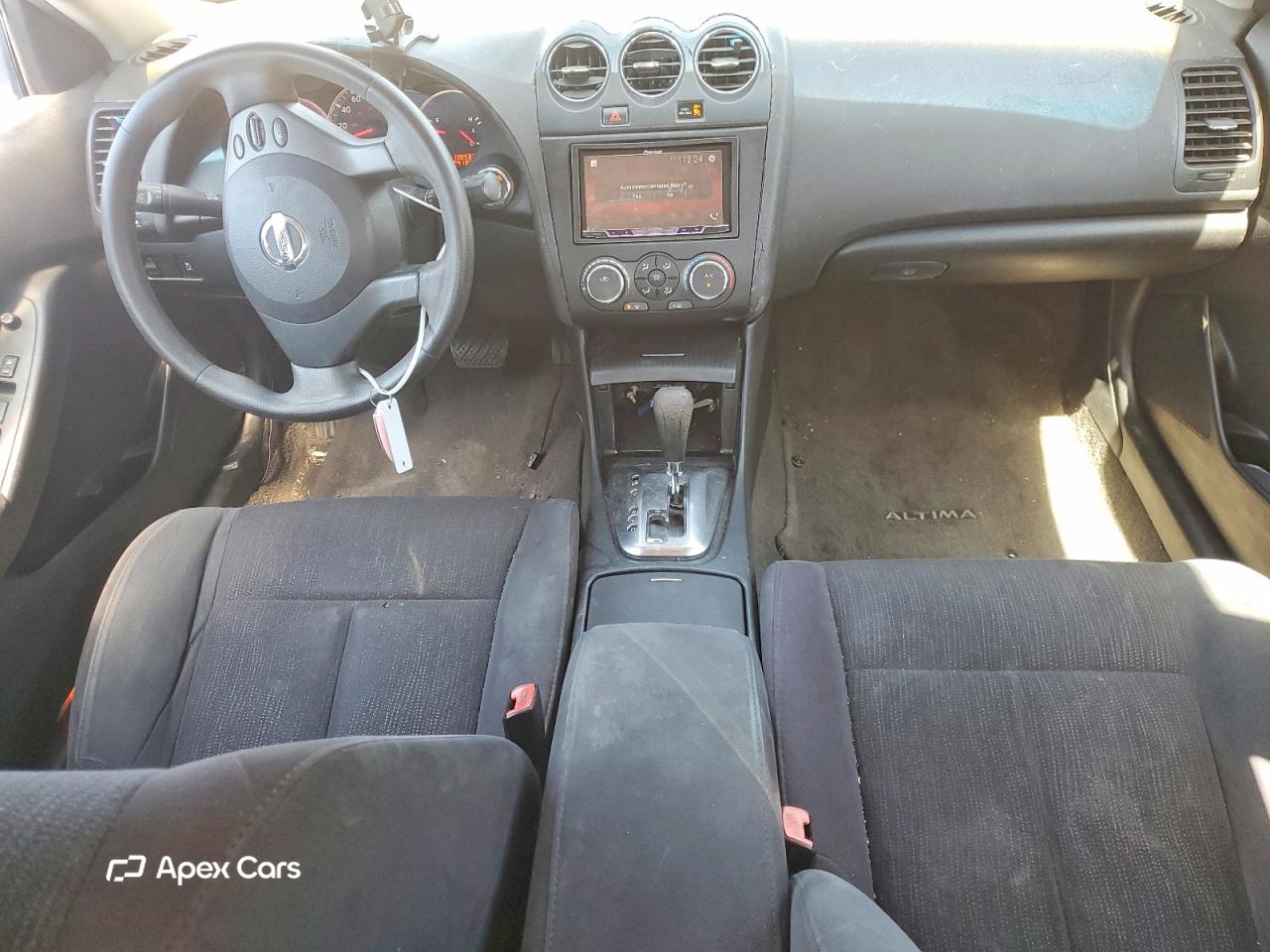 Nissan Altima 2012