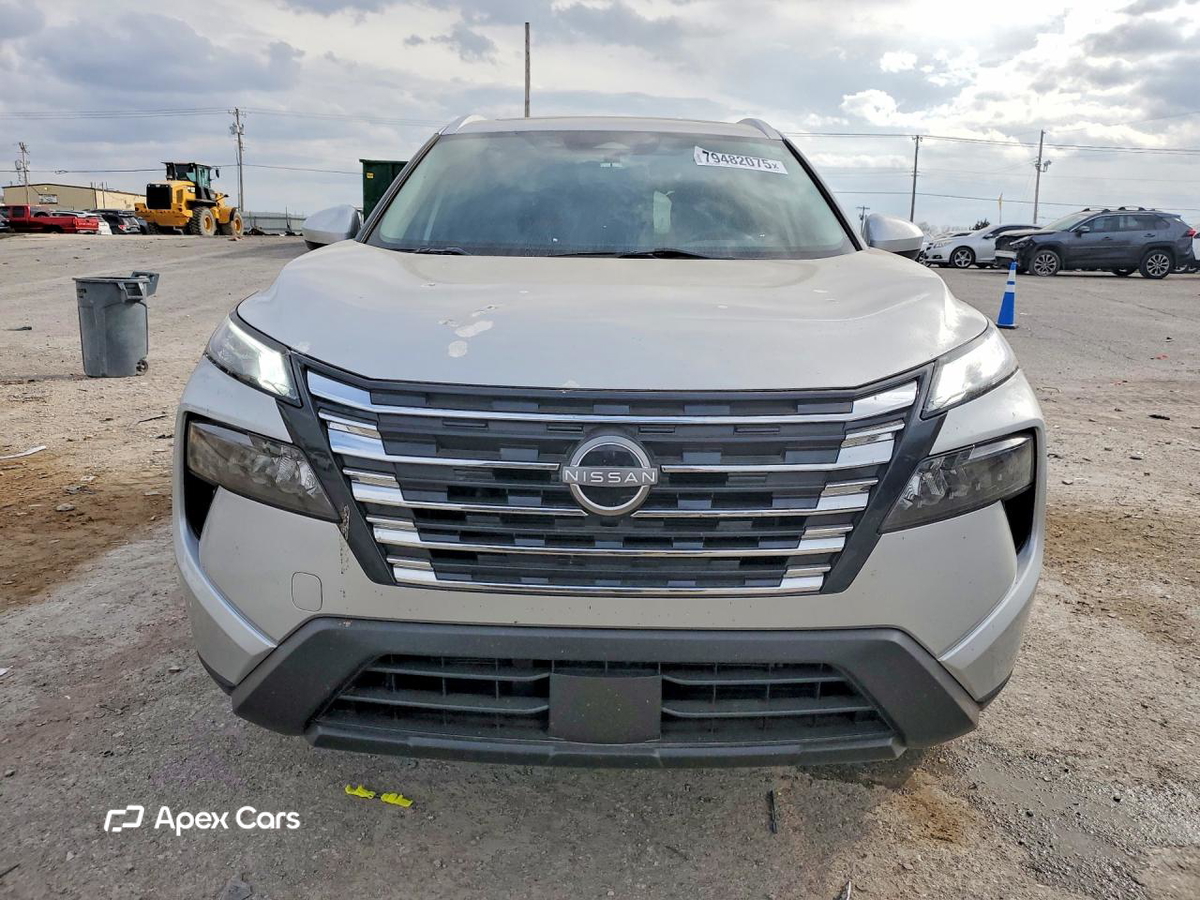 Nissan Rogue 2024