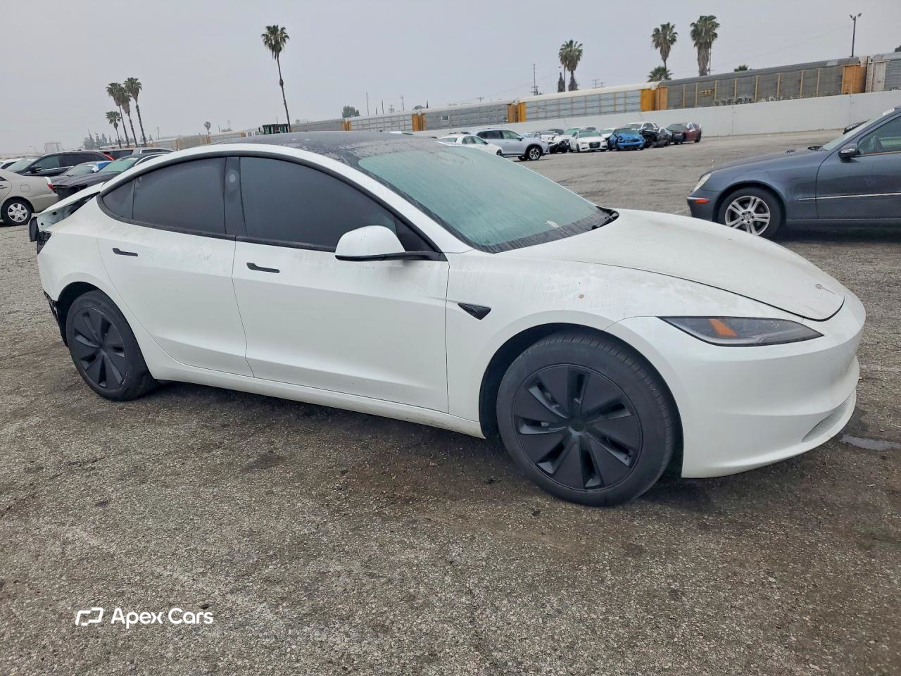 Tesla Model 3 2025