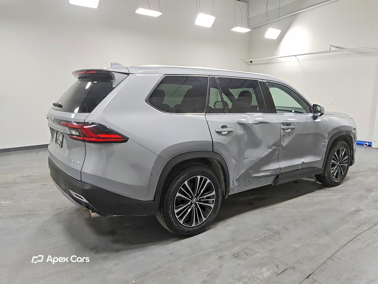 Toyota Highlander 2025