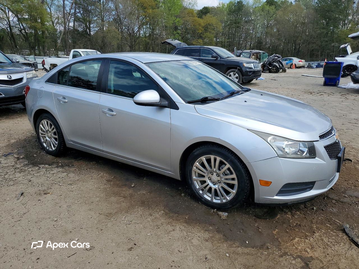 Chevrolet Cruze 2012