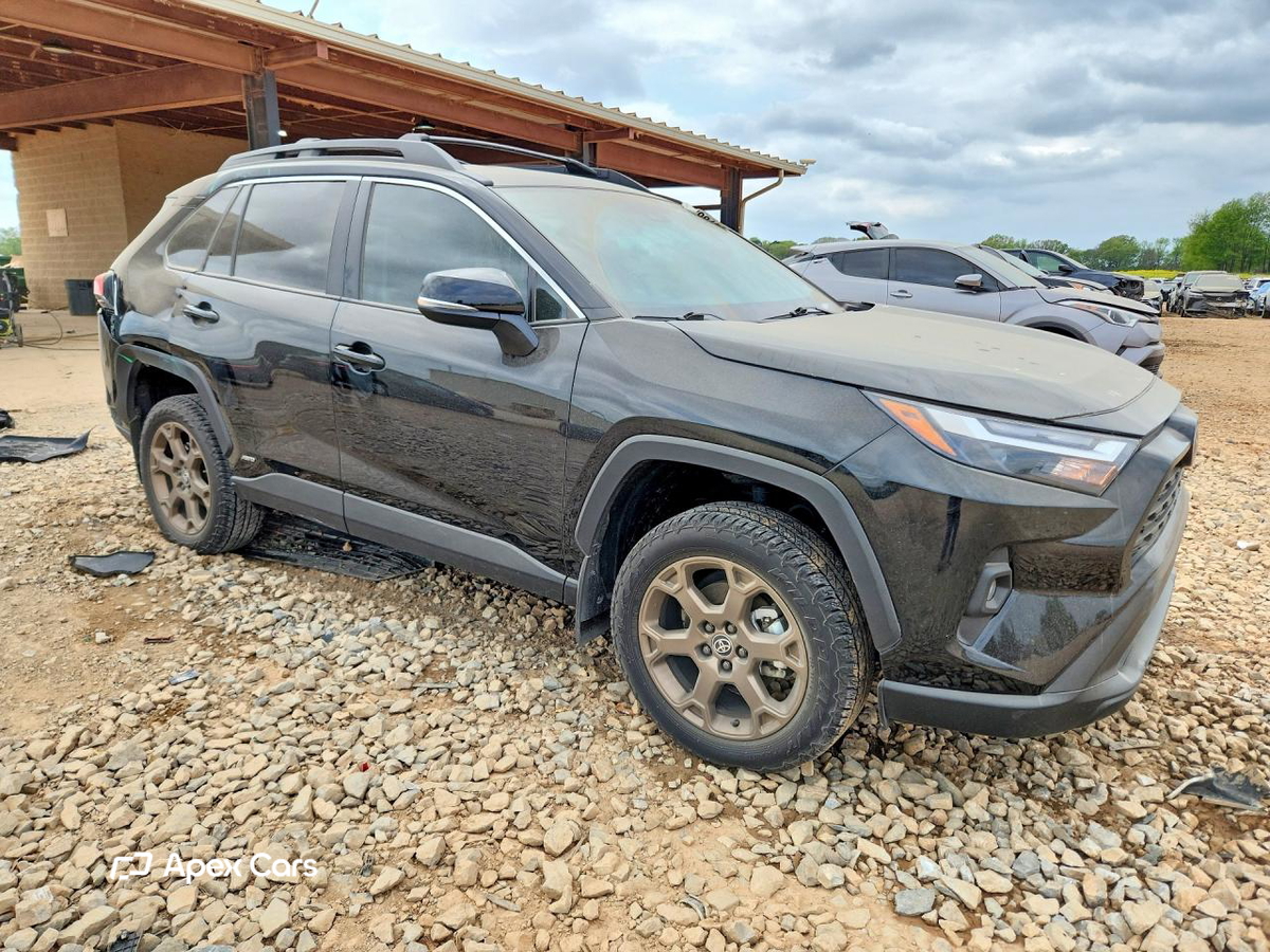 Toyota RAV 4 2025