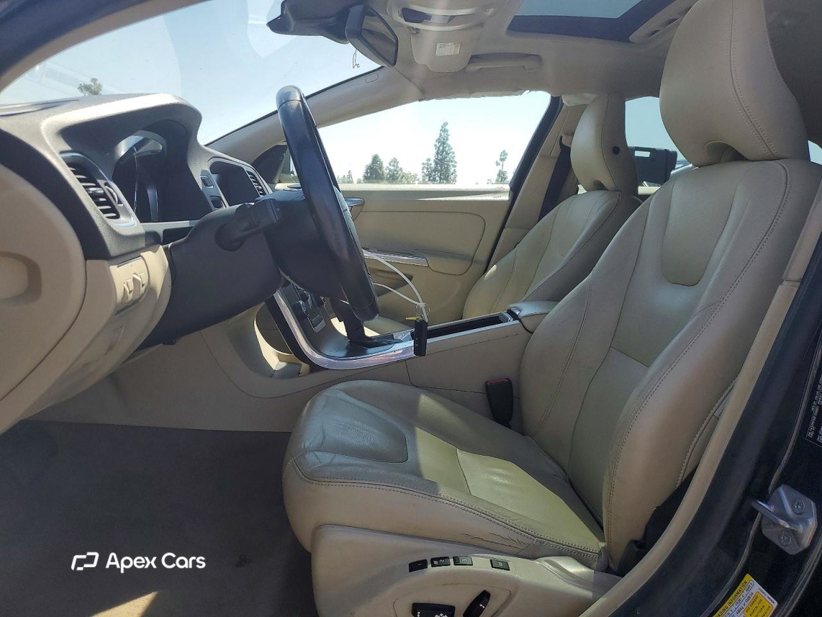 Volvo S60 2015