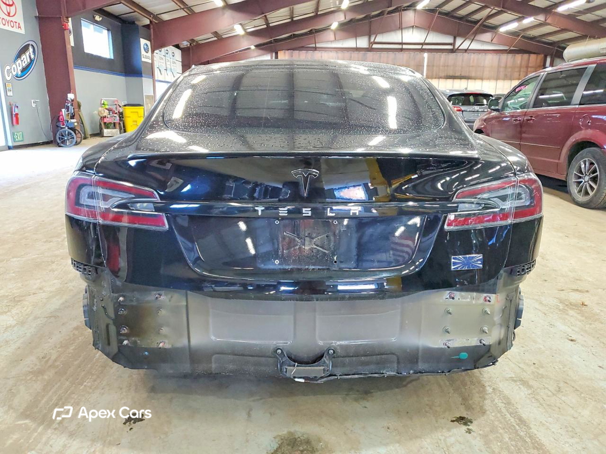 Tesla Model S 2020