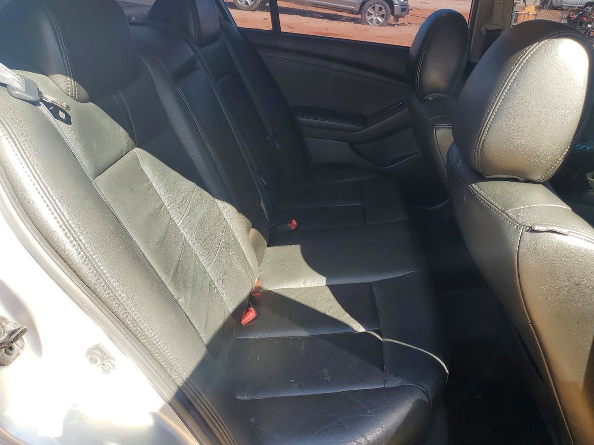 Nissan Altima 2010