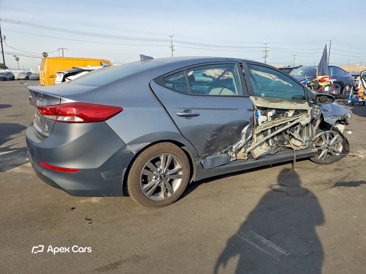 Hyundai Elantra 2017