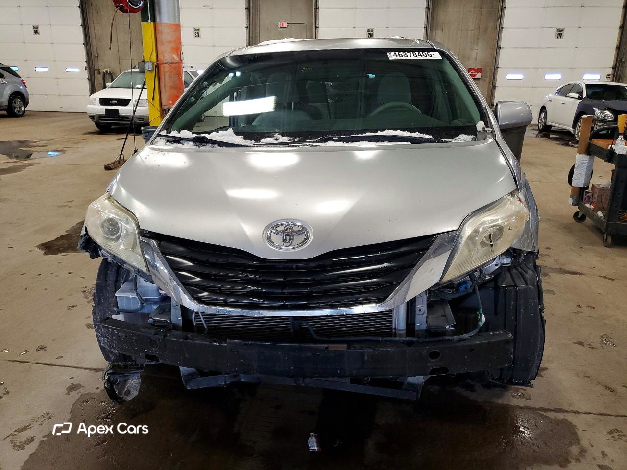 Toyota Sienna 2011