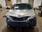 Toyota Sienna 2011