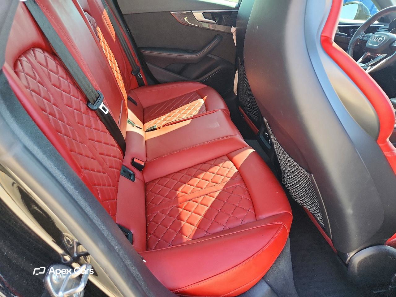 Audi RS5 2021