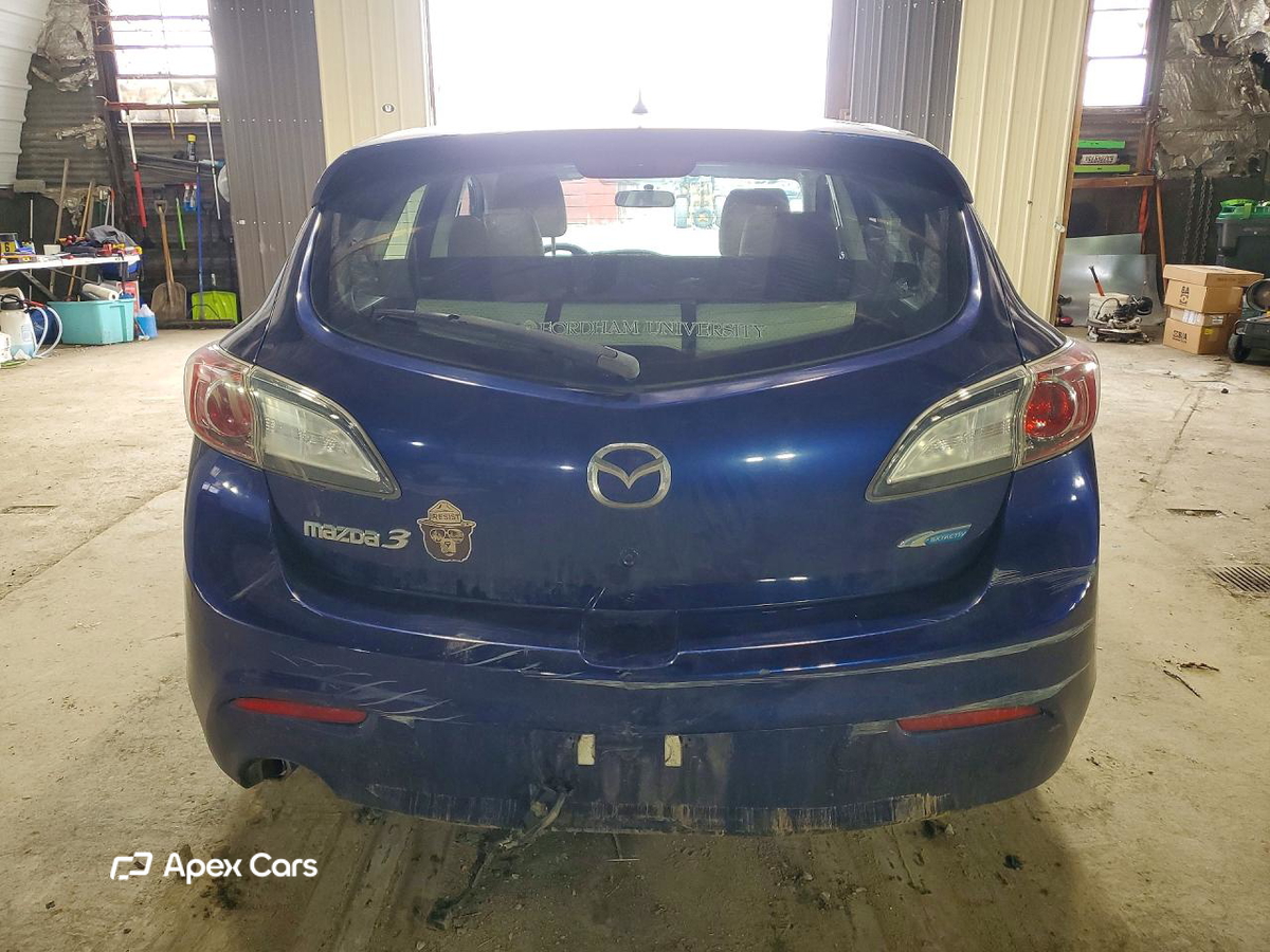 Mazda 3 2012
