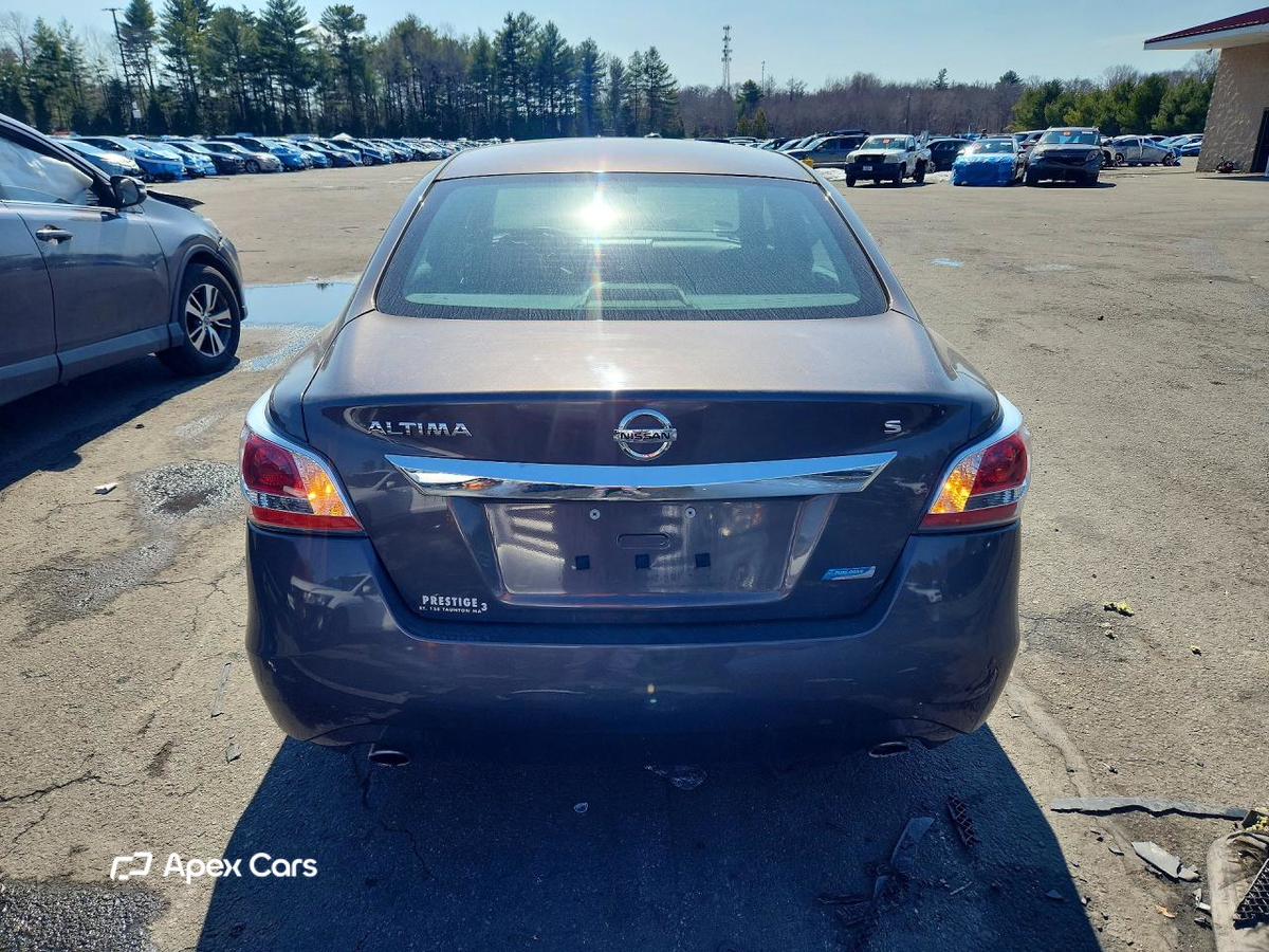 Nissan Altima 2014