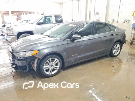 Ford Fusion 2018 - Image 1 of 14