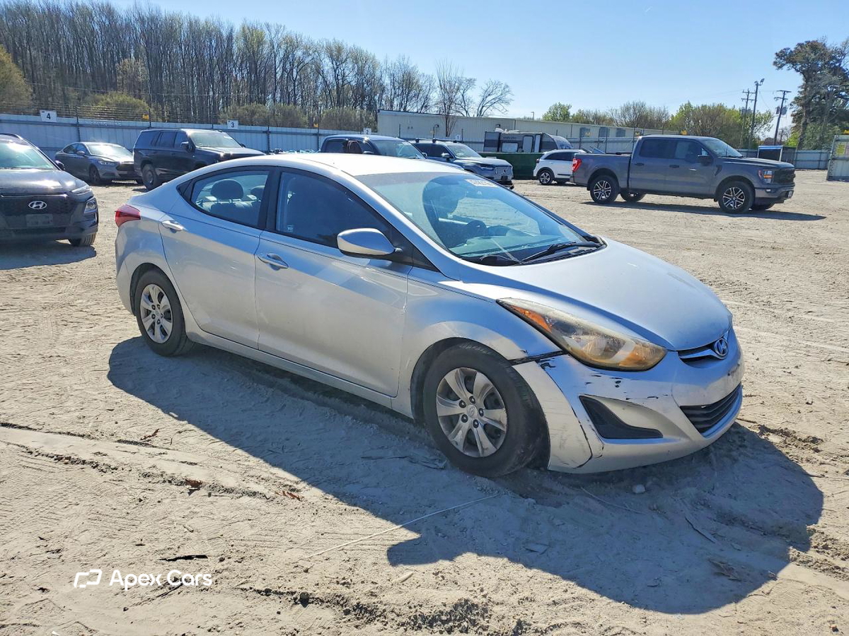 Hyundai Elantra 2016