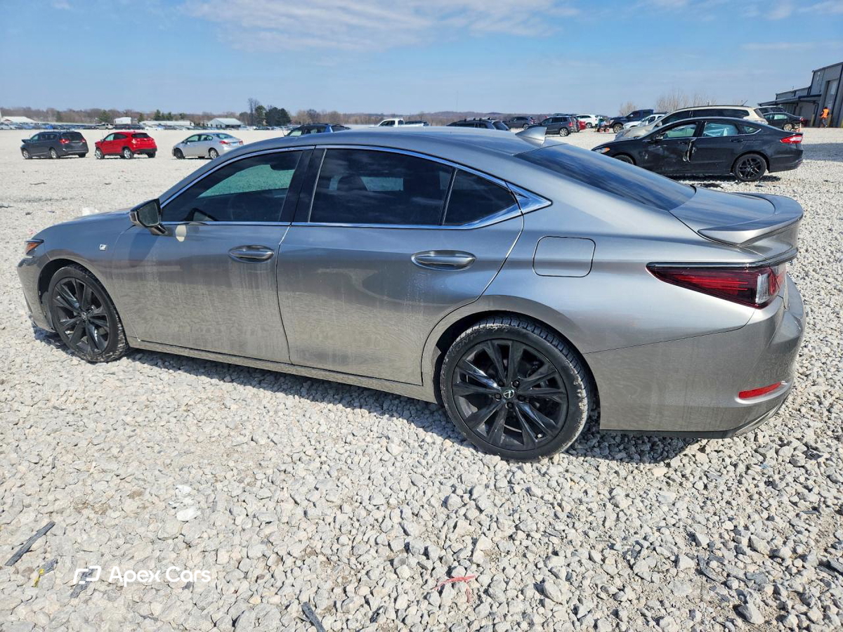 Lexus ES 2021