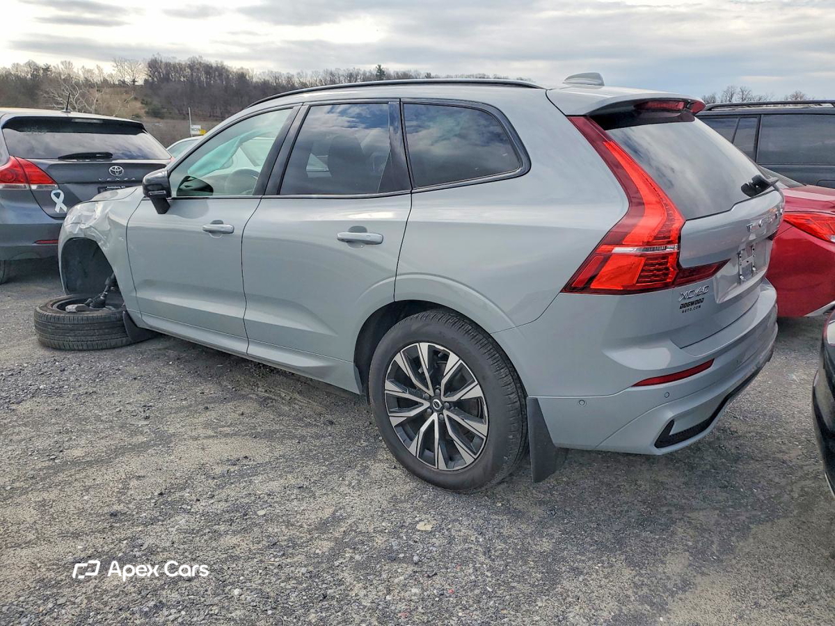 Volvo XC60 2025
