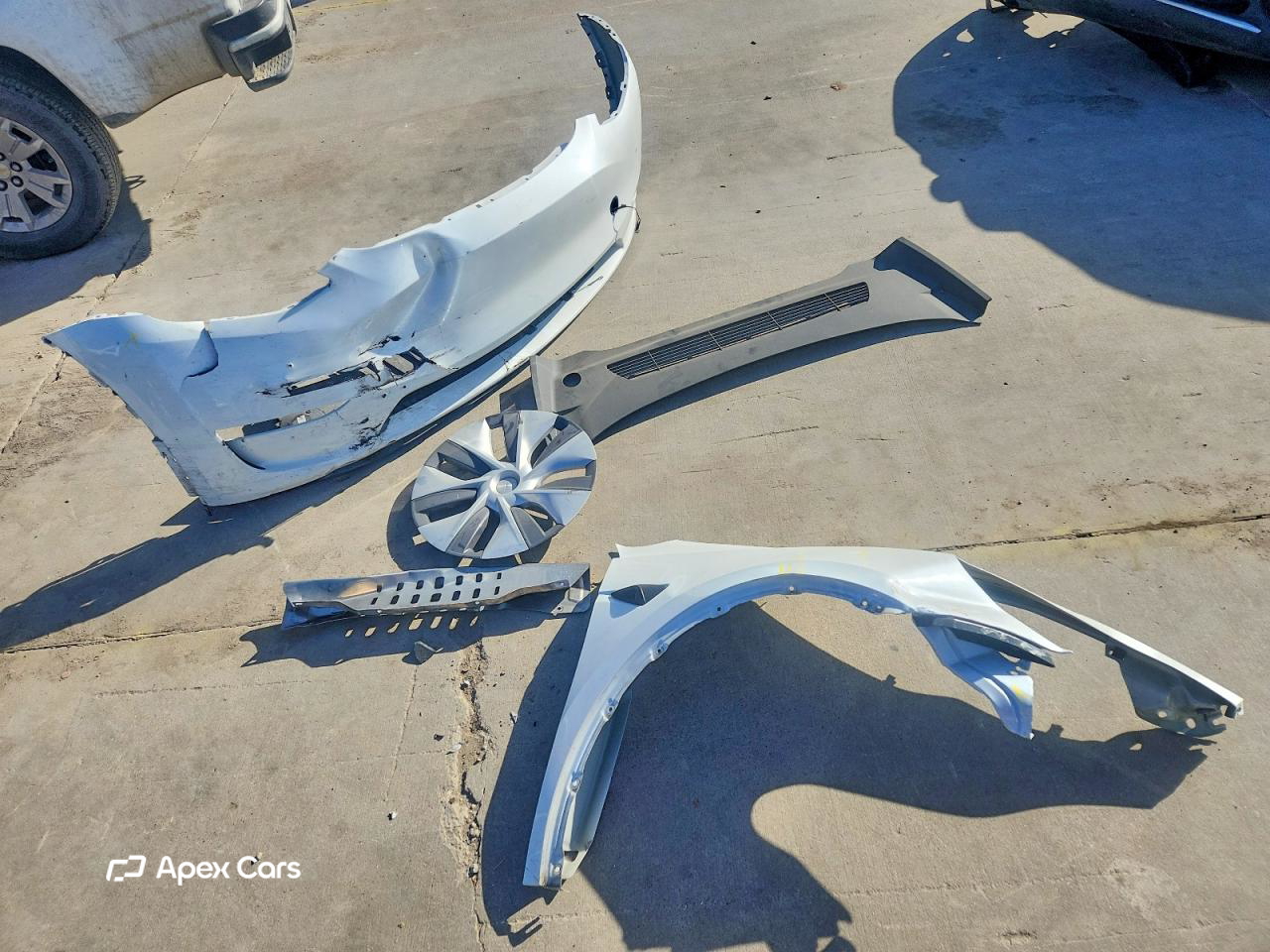 Tesla Model Y 2023