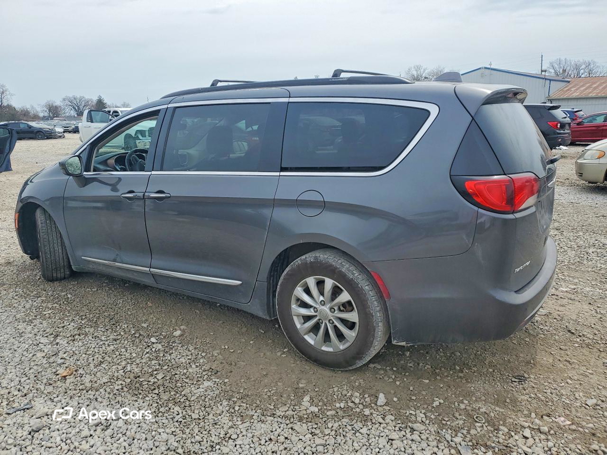Chrysler Pacifica 2017
