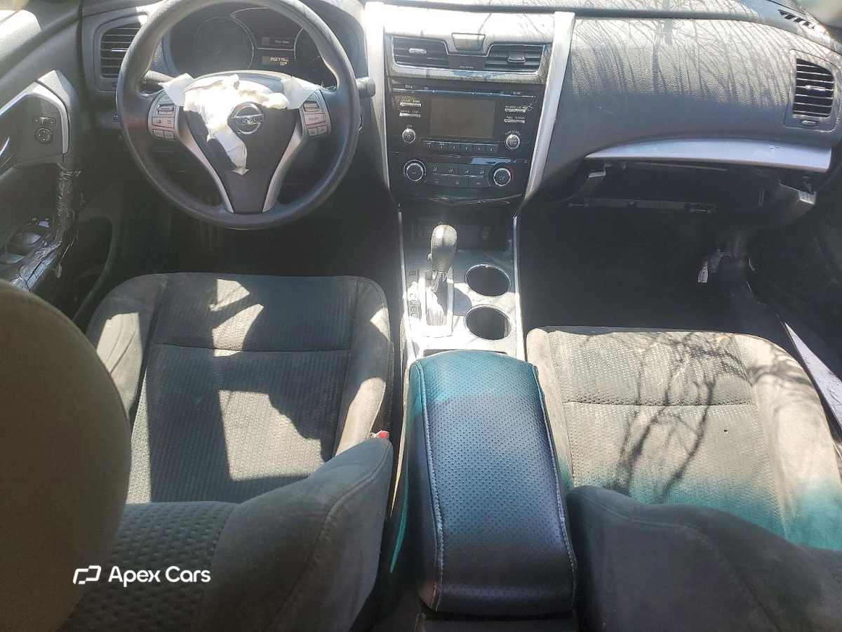 Nissan Altima 2015
