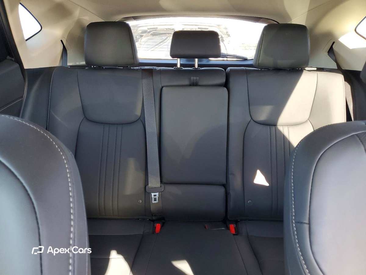 Lexus NX 2026
