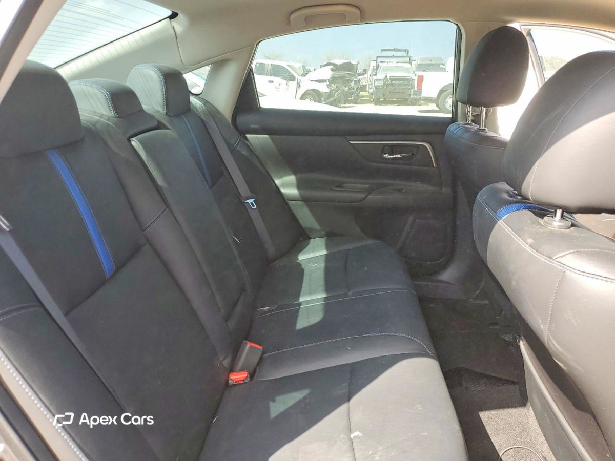Nissan Altima 2018