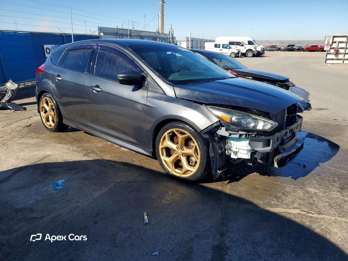 Ford Focus 2016
