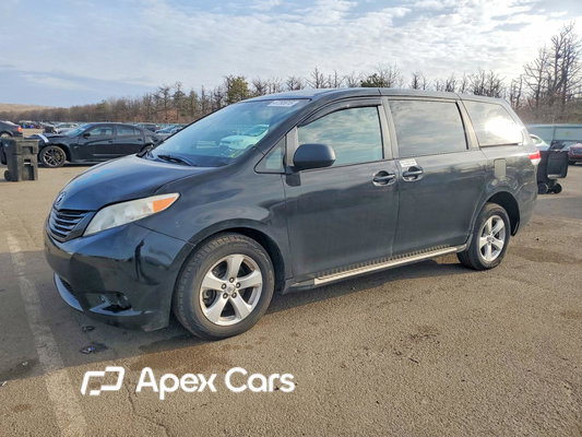 Toyota Sienna 2014 - Image 1 of 13