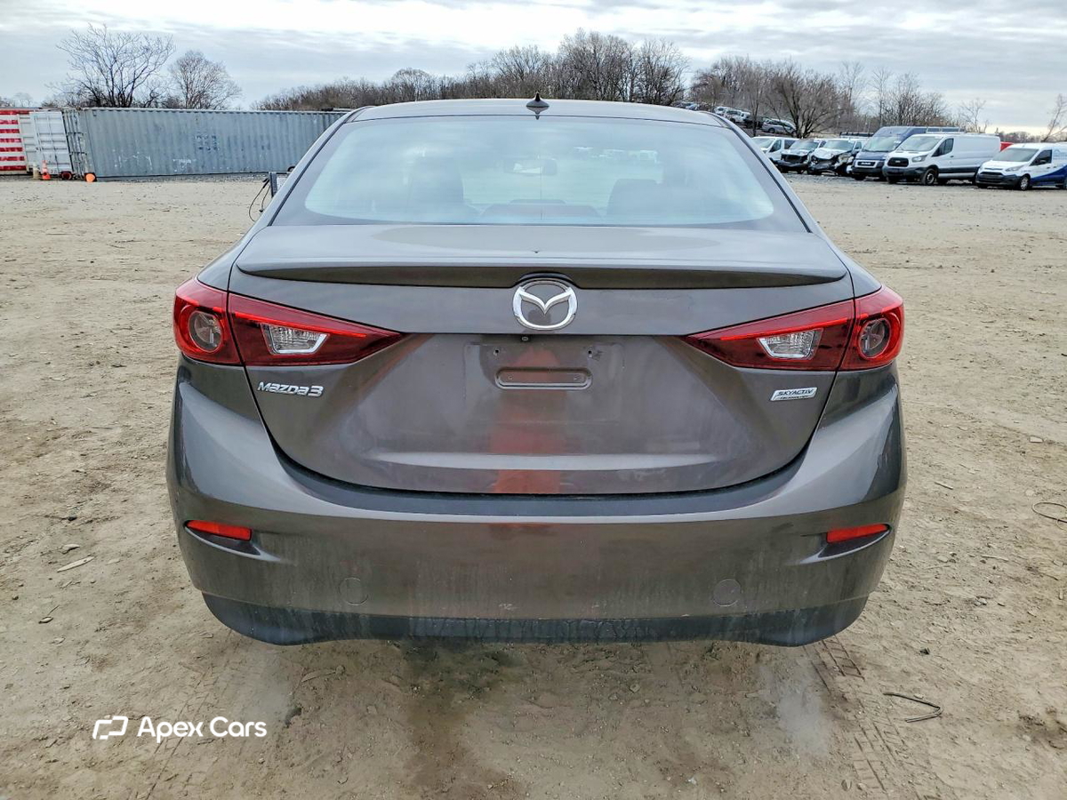 Mazda 3 2016