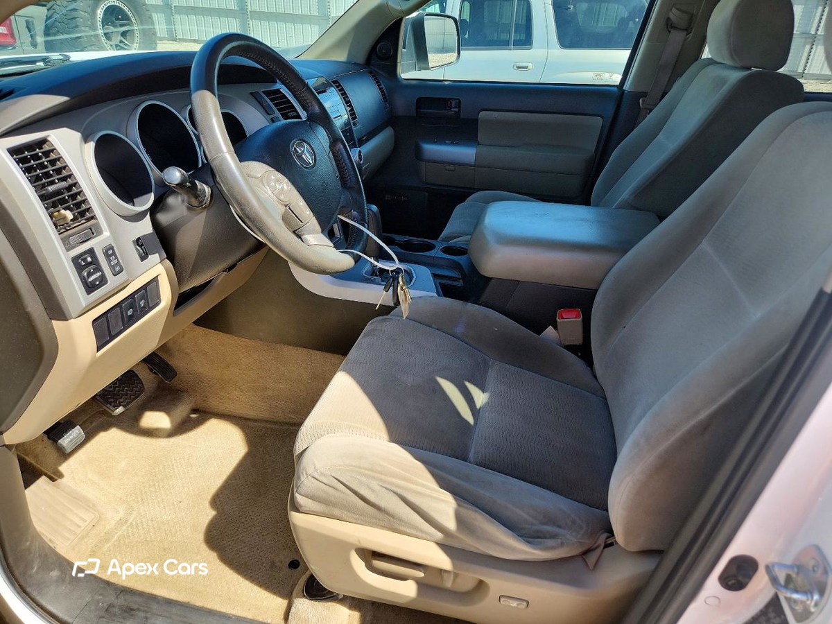 Toyota Sequoia 2008