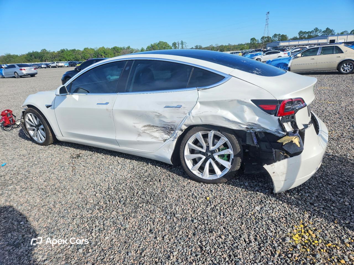 Tesla Model 3 2020