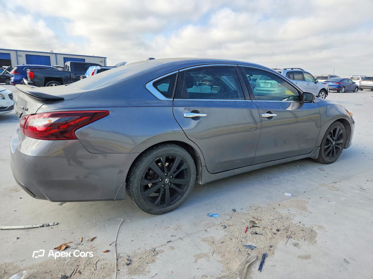 Nissan Altima 2018