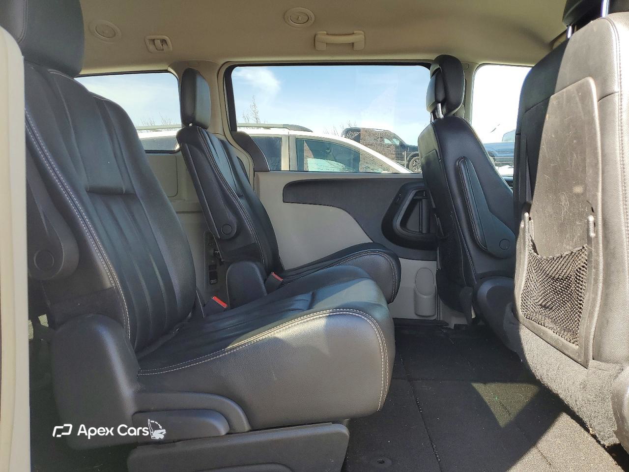Chrysler Voyager 2016