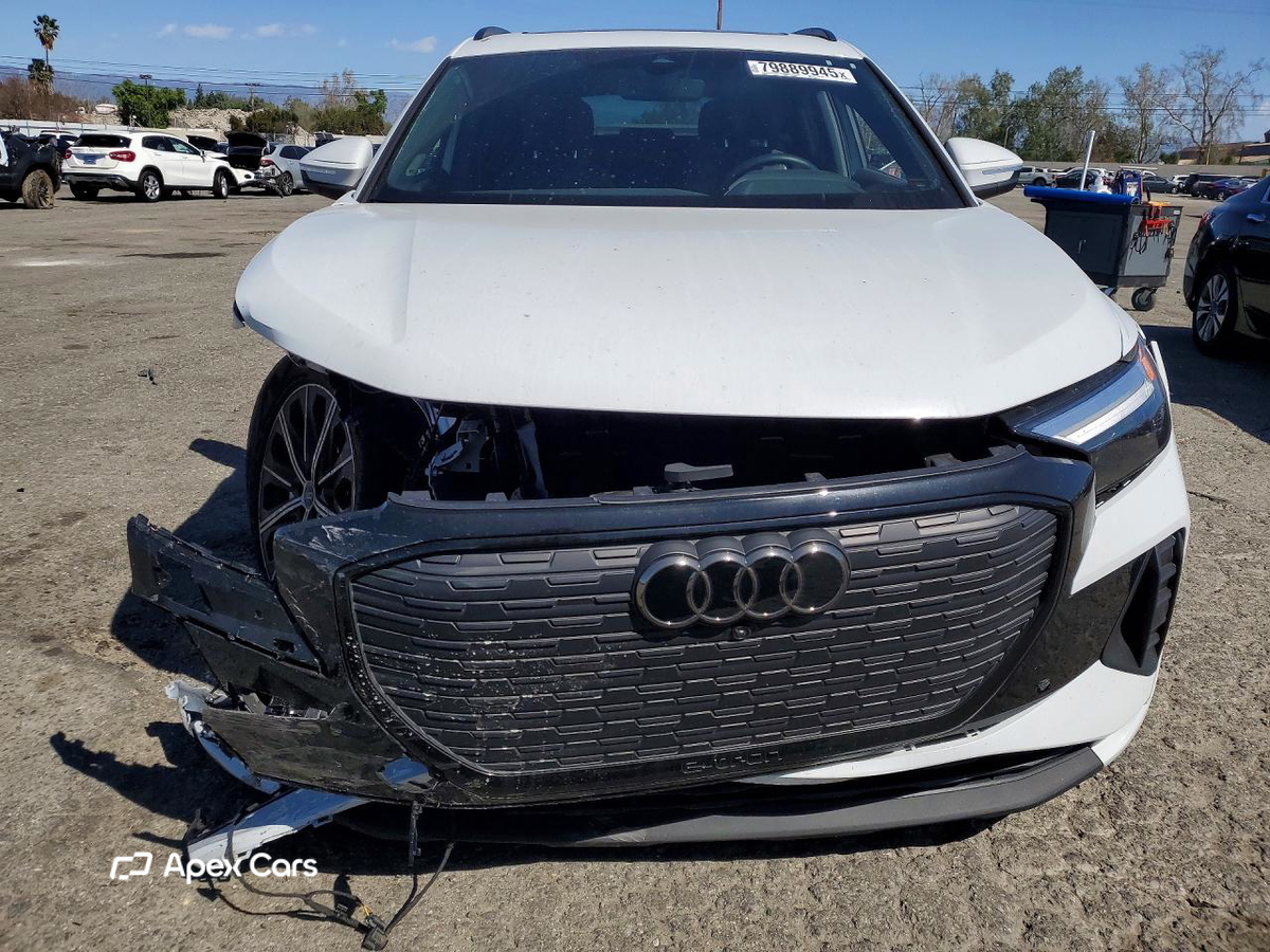 Audi Q4 e-tron 2025