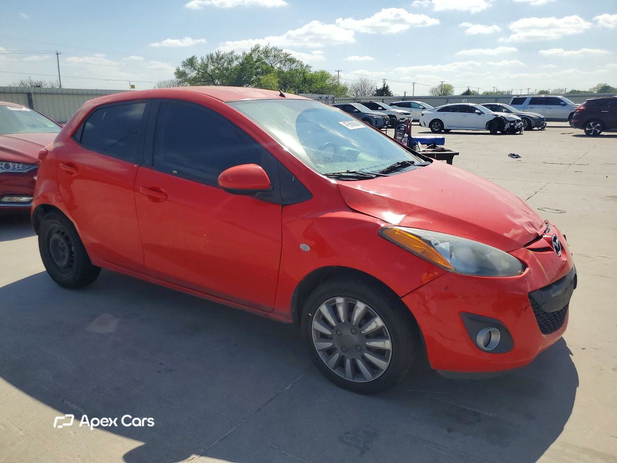 Mazda 2 2012